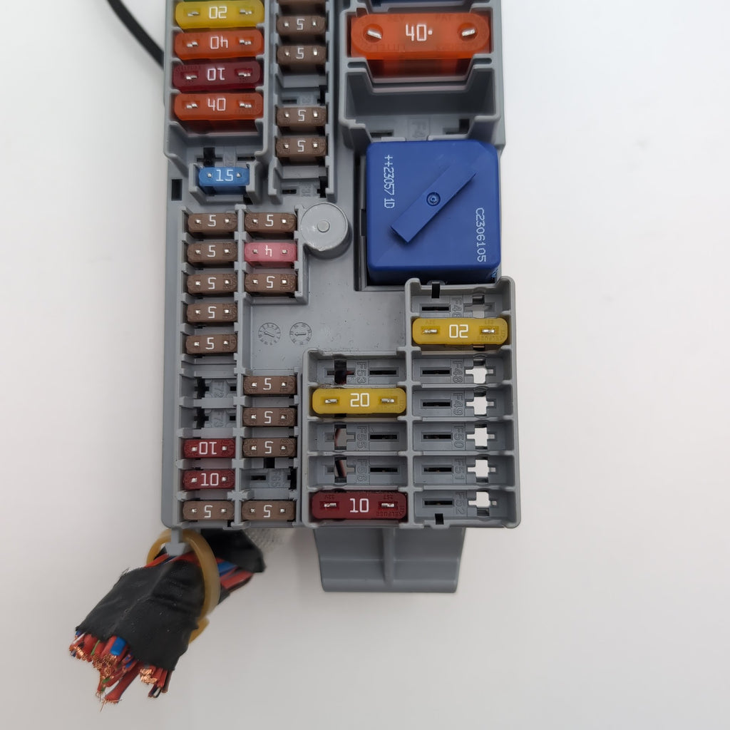2019 - 2026 BMW X5 X6 X7 XM G20 G26 G42 G87 M3 Front Power Distribution Fuse Box