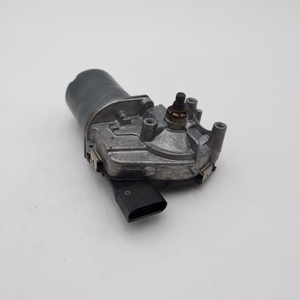 2021- 2025 BMW X1 X2 X3 M35 Front Windshield Wiper Motor OEM 0390243671