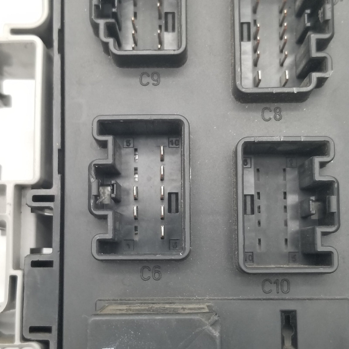 2003 2004 2005 2006 2007 2008 Jaguar X TYPE Fuse Box Under Dash 4X4314A073AE