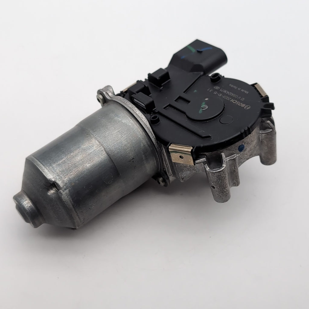 2021 2022 2023 2024 2025 BMW X1 X3 Front Windshield Wiper Motor OEM 0390243671