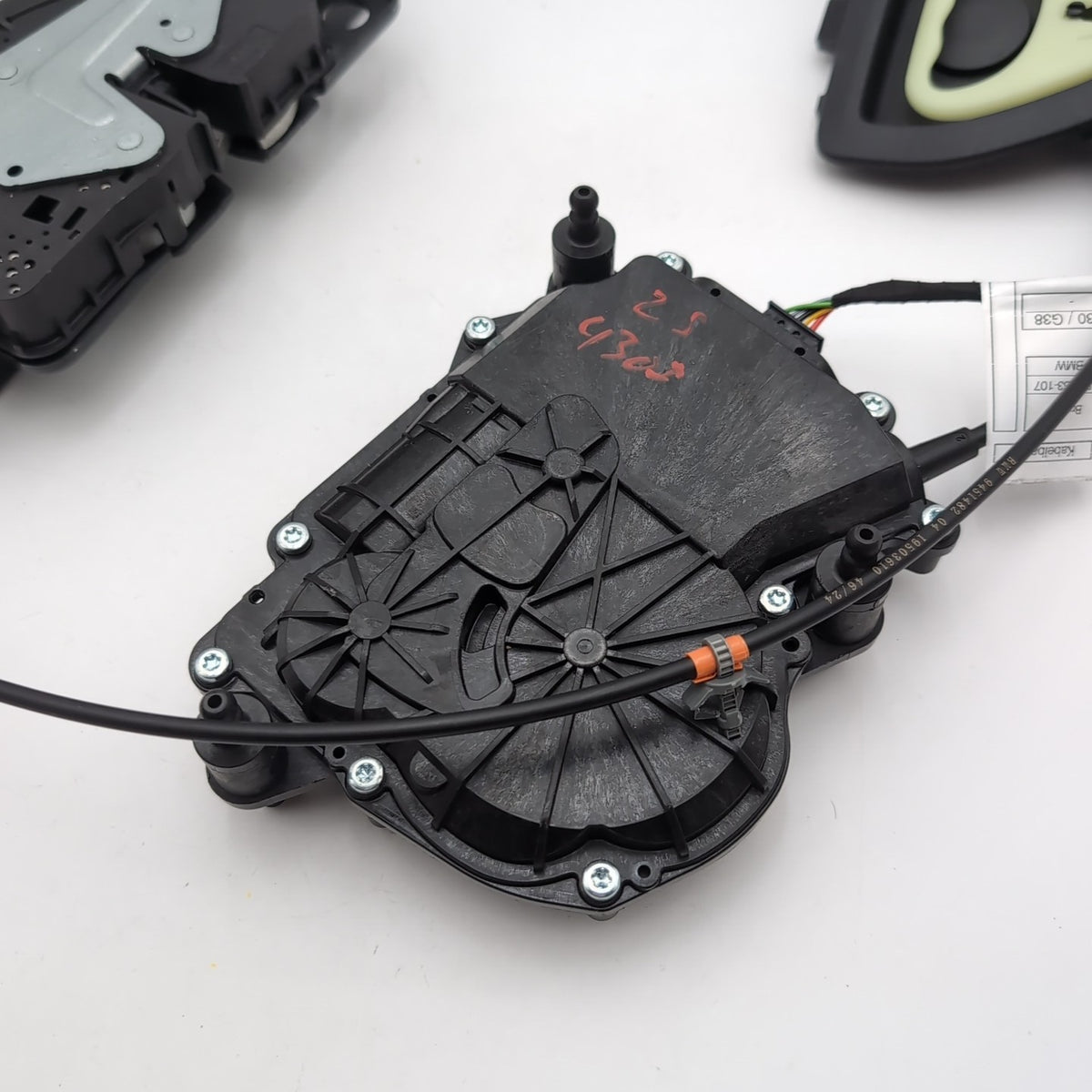 2020- 2025 BMW M440i 430i Trunk Lid Lock Latch Actuator Motor 7430626 9463391
