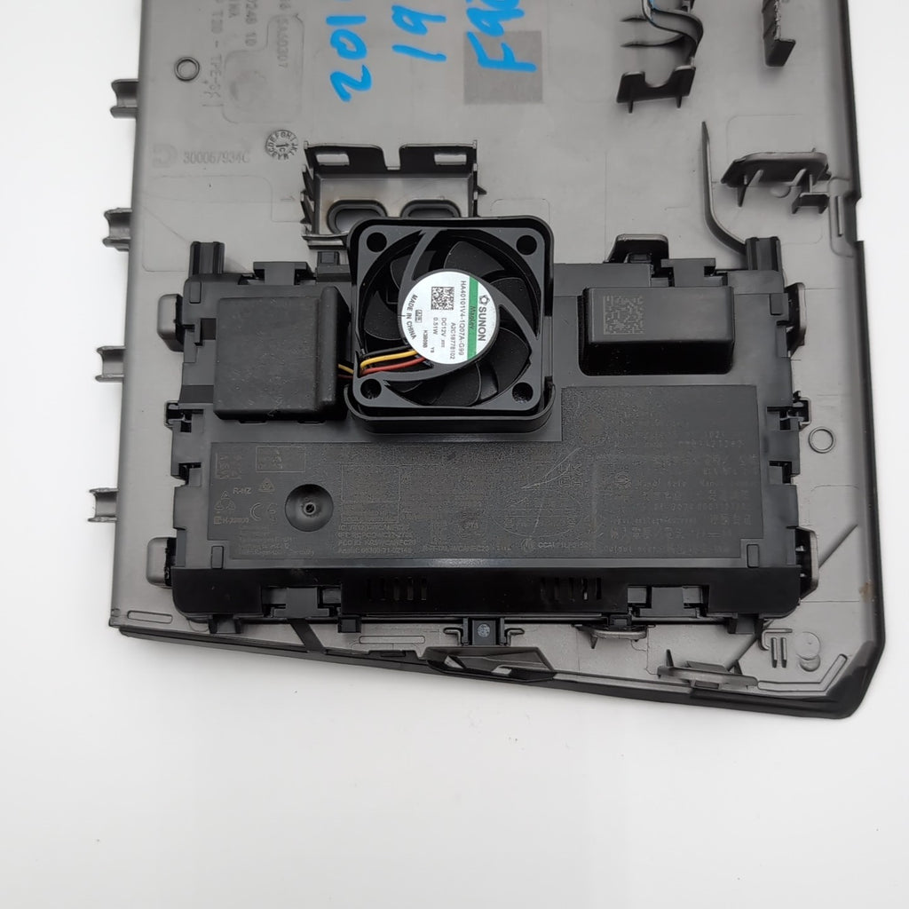 2025 BMW X3 G45 CENTER CONSOLE CHARGER WIRELESS CHARGING TRAY PAD MODULE