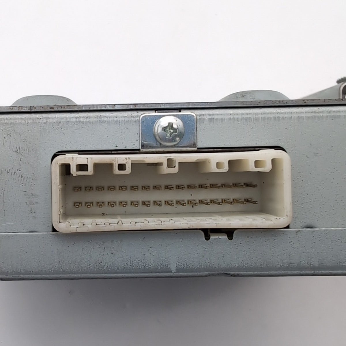 2009 2010 INFINITI G37 REAR BACK UP CAMERA CONTROL MODULE 284A1-1NC0A