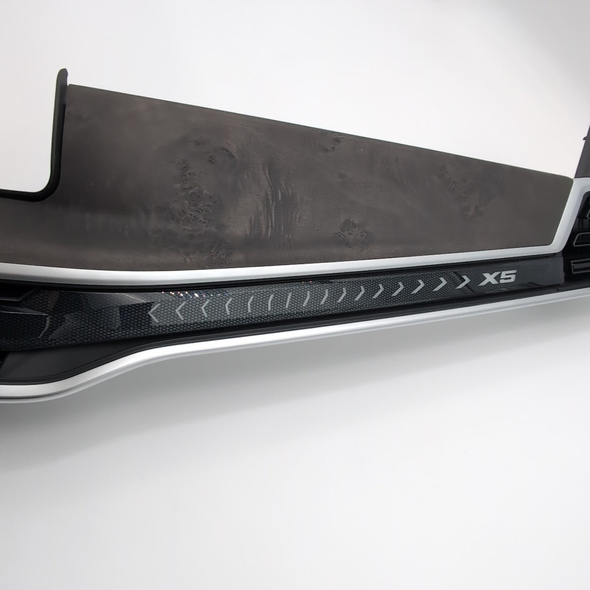 2025 BMW X5 G05 Center Dash Vent Trim Assembly Poplar Wood Grain Trim 5A01333