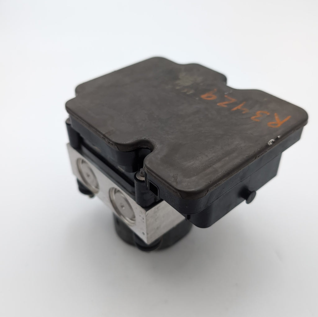 2019 2020 Nissan Rogue 2.5L ABS Anti Lock Brake Pump Control Unit 476607FM1A