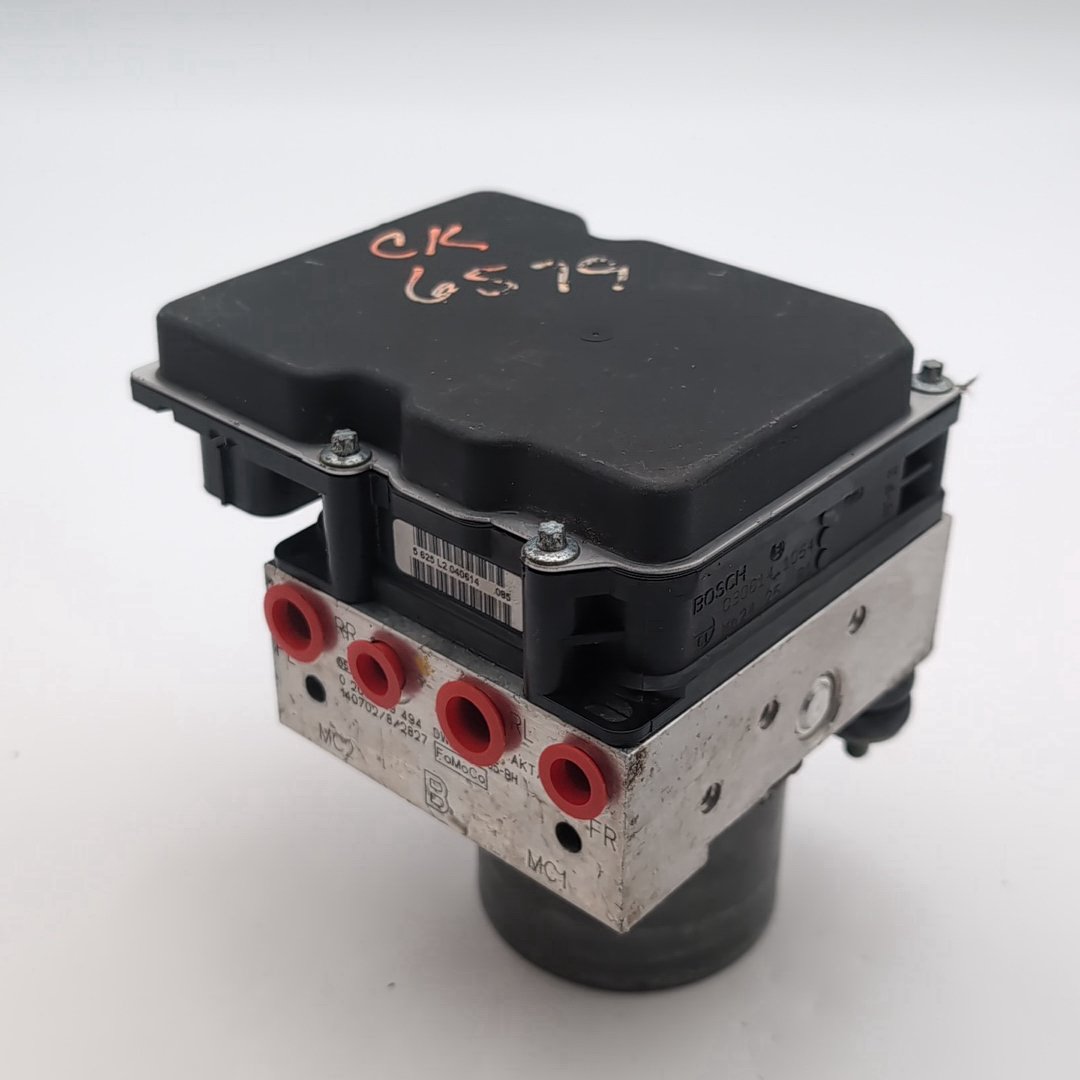 2013 2014 2015 Jaguar XJ ABS Anti Lock Brake Pump DW93-2C405-BH