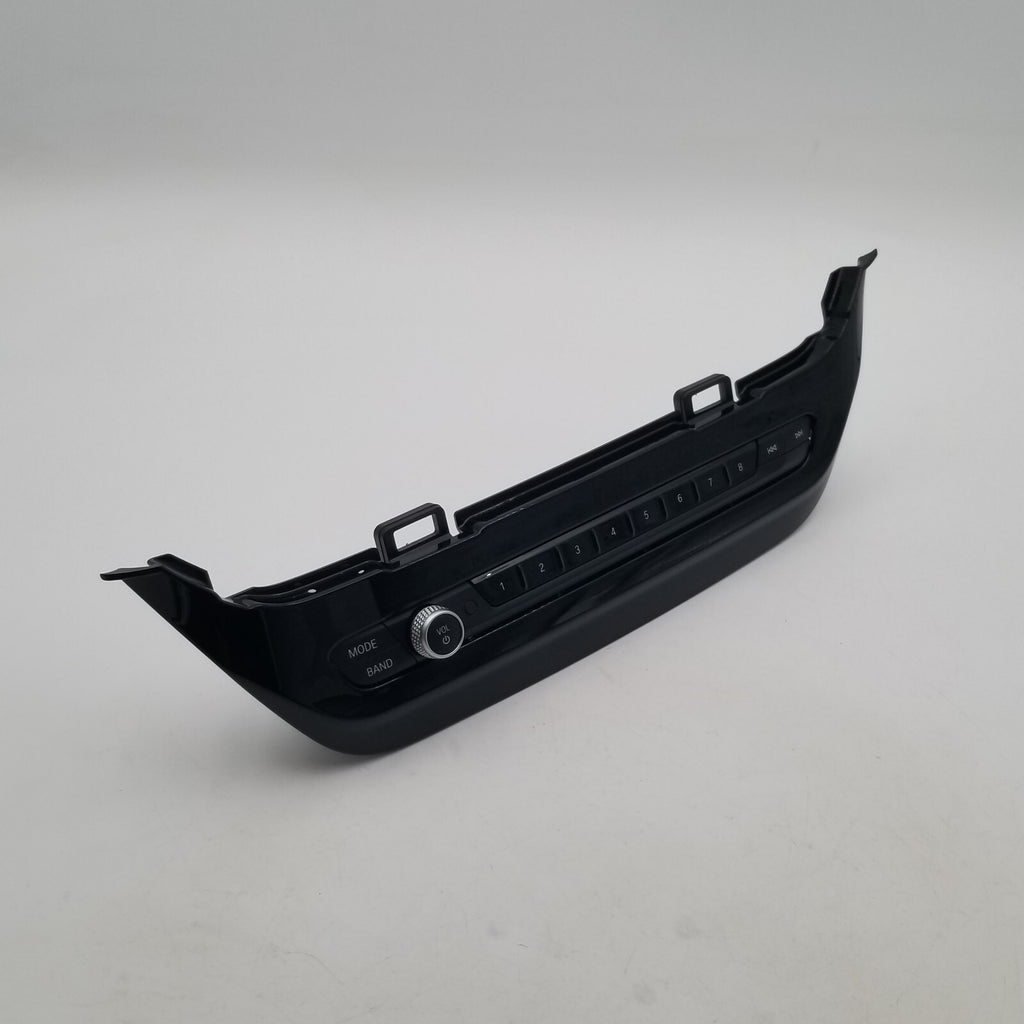 BMW X3 X4 X3M X4M Center Console Radio Stereo Control Trim Panel 2022 2023 OEM