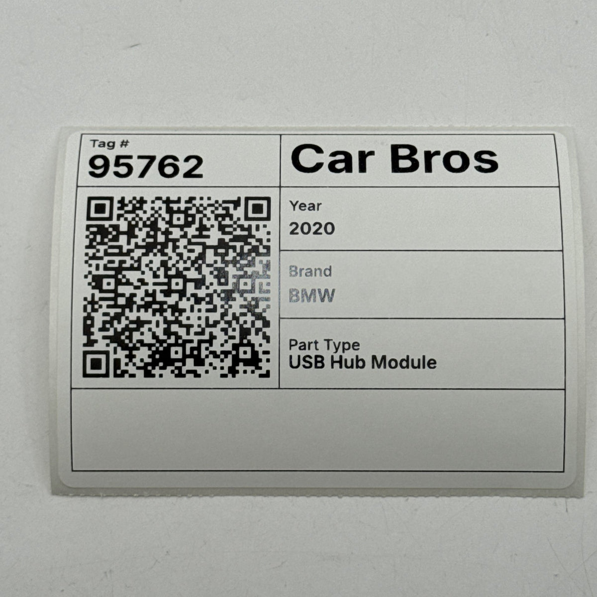 2016 - 2021 BMW 330i 740i 750i 530i 540i USB Hub Power Charger Module 9355549