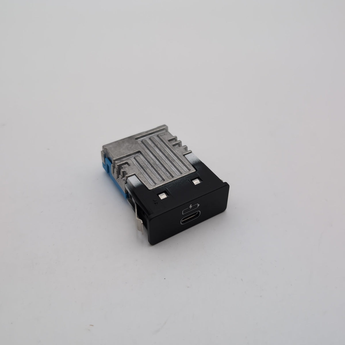 2019 - 2026 BMW G20 G21 G22 G26 G15 G30 G42 X3 Single USB Socket Port 5B51C70