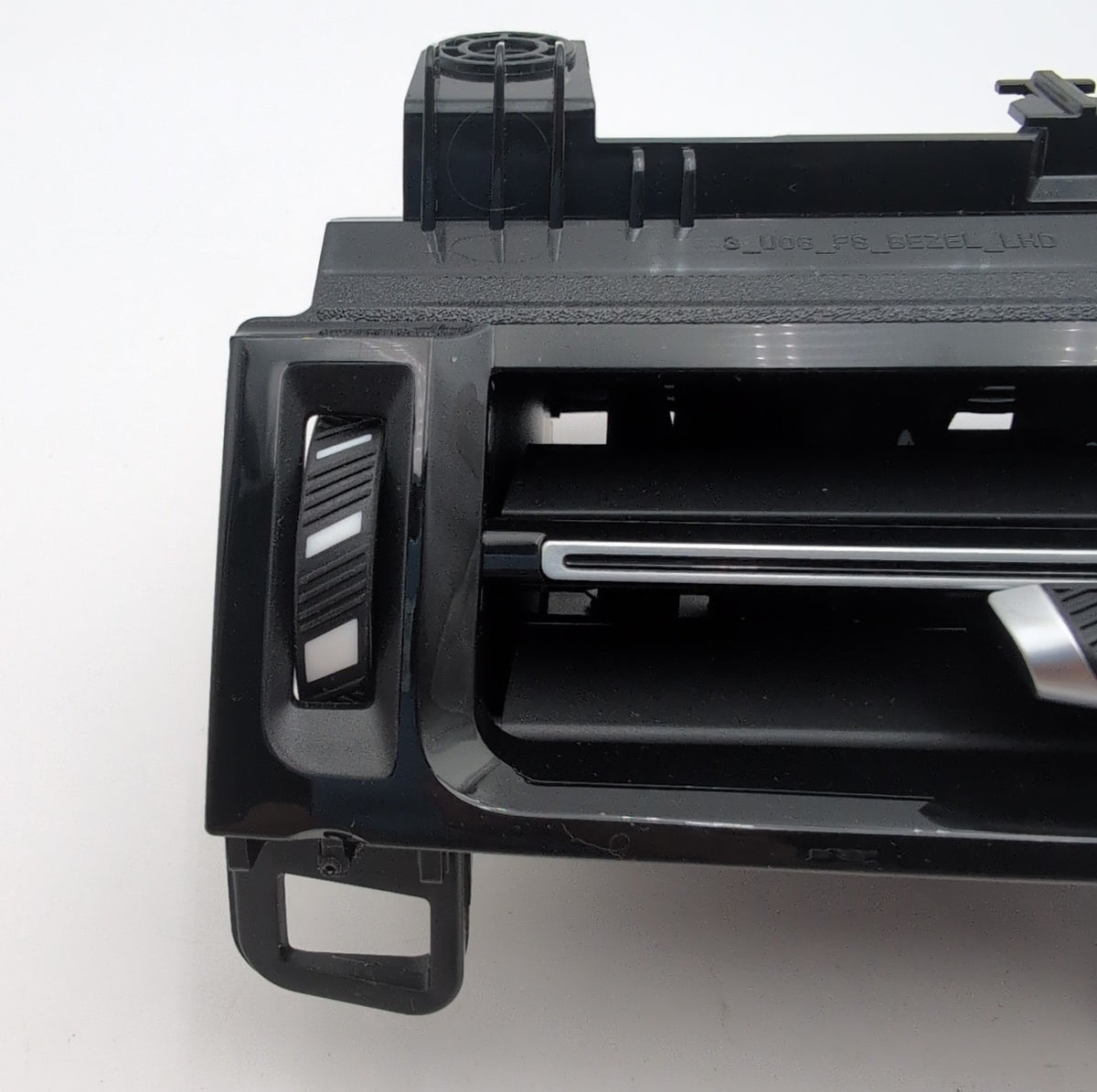 2023 2024 2025 BMW X1 X2 Driver Left Dash AC Heater Air Vent 9483382