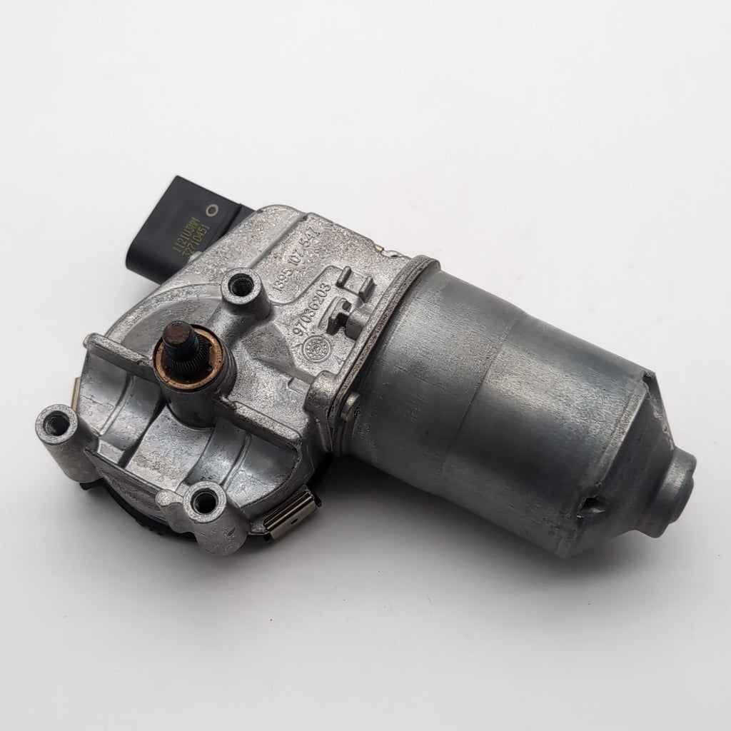 2021 2022 2023 2024 2025 BMW X1 X3 Front Windshield Wiper Motor OEM 0390243671