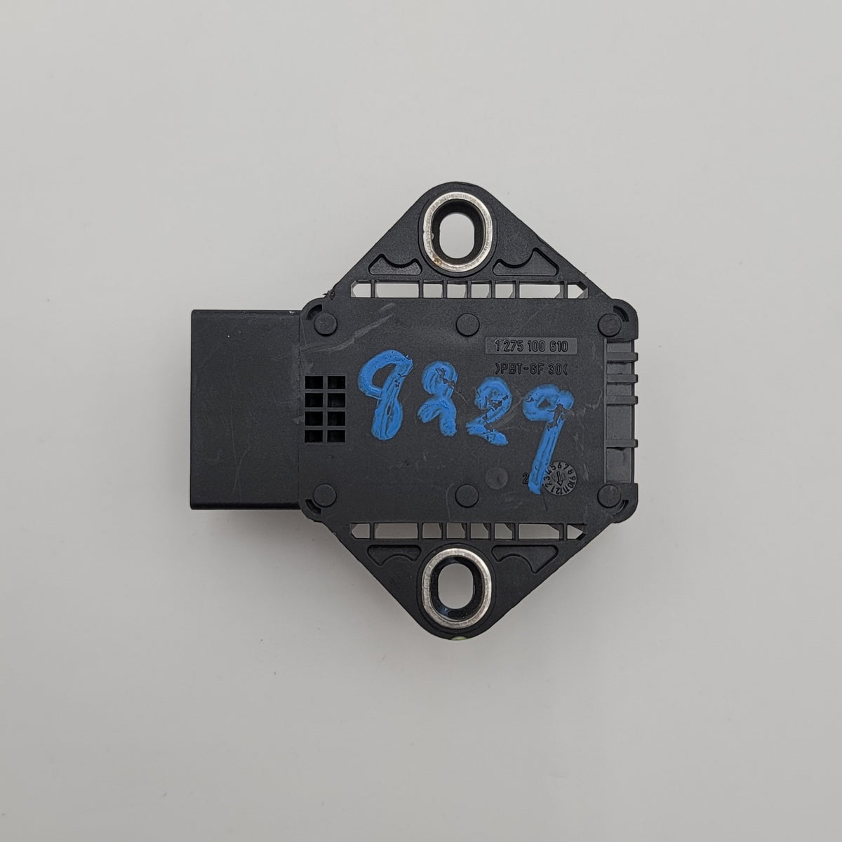 2003- 2012 Maserati Quattroporte YAW Acceleration Sensor Module OEM 51746232