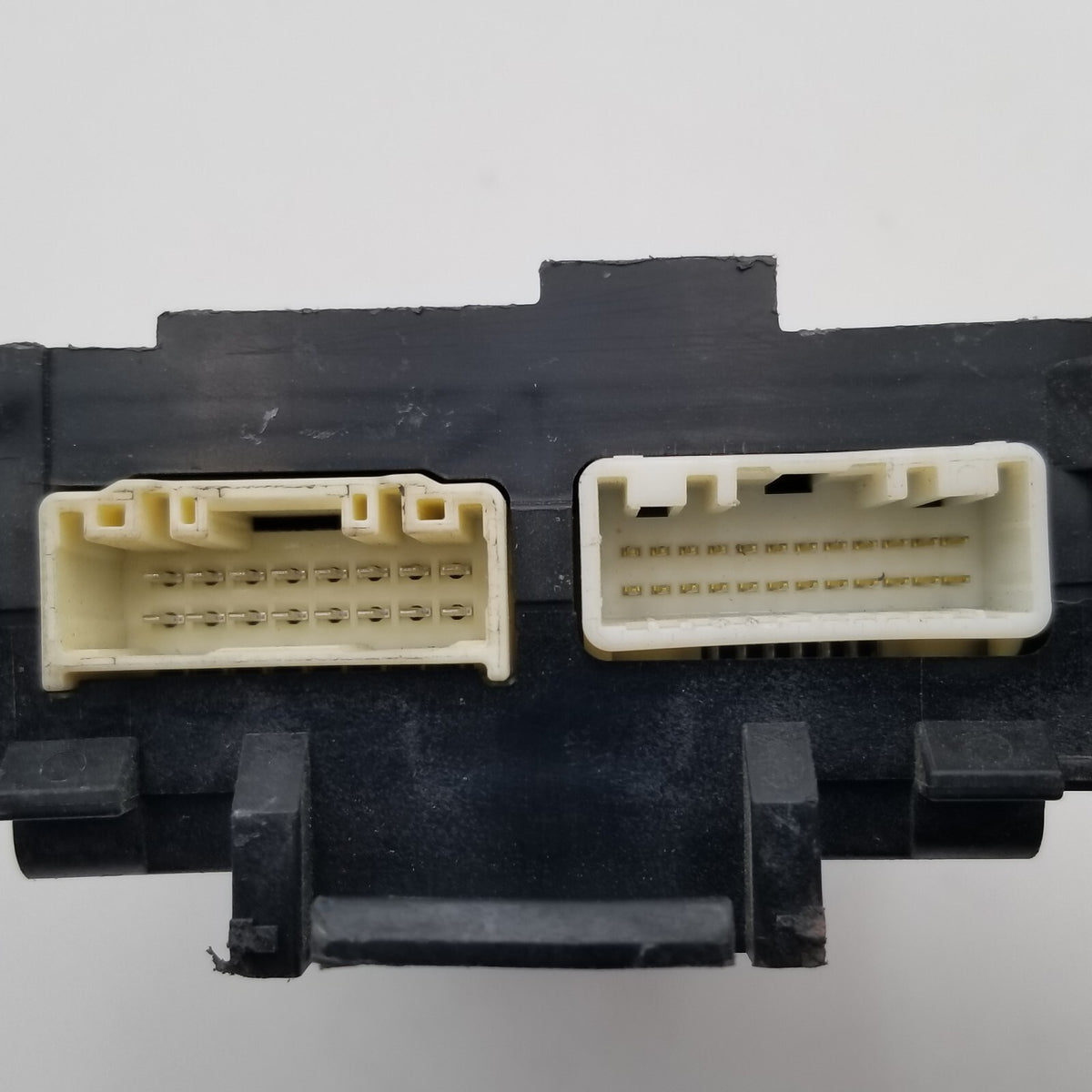 2017-2023 MAZDA CX-5 REAR BODY CONTROL MODULE COMPUTER BCM UNIT OEM