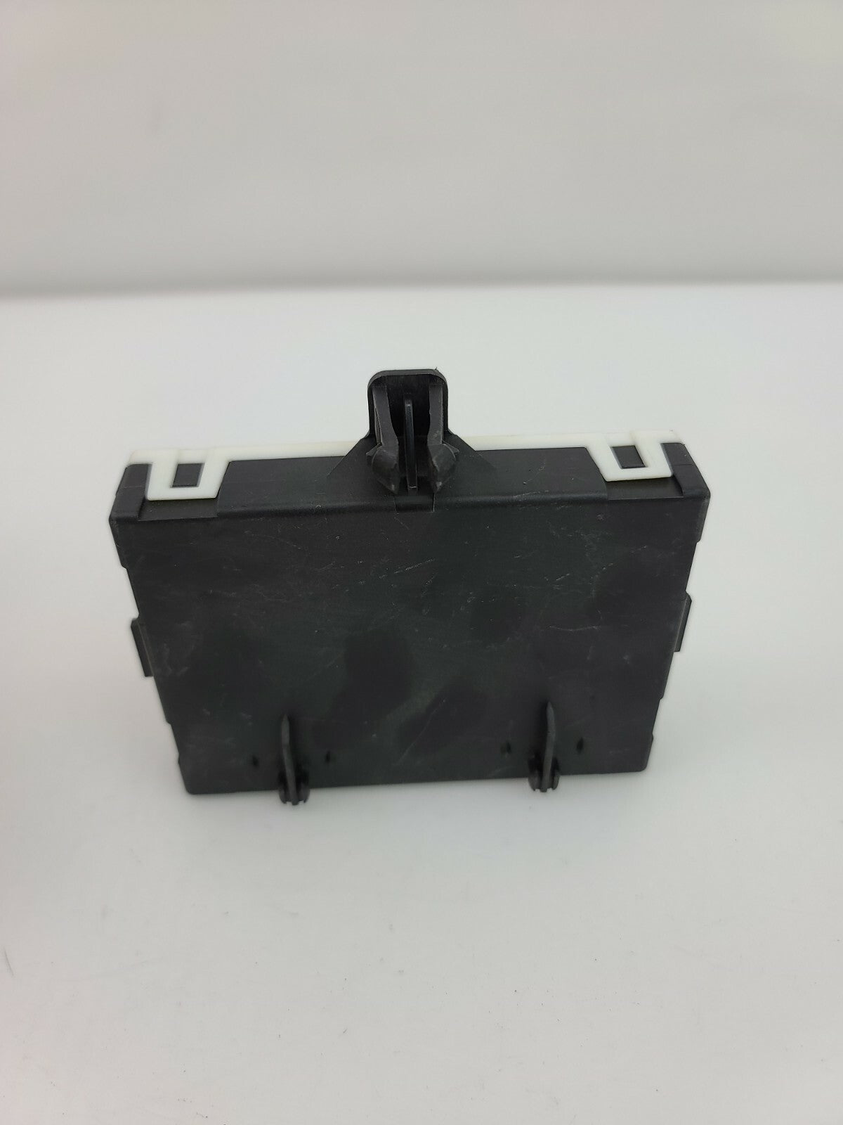 2014 - 2017 Mercedes W222 S550 S600 S63 Rear Right Side Door Control Module