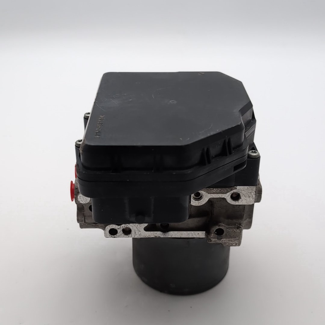 2015 Toyota RAV4 2.5L ABS Anti Lock Brake Pump 44540-42272