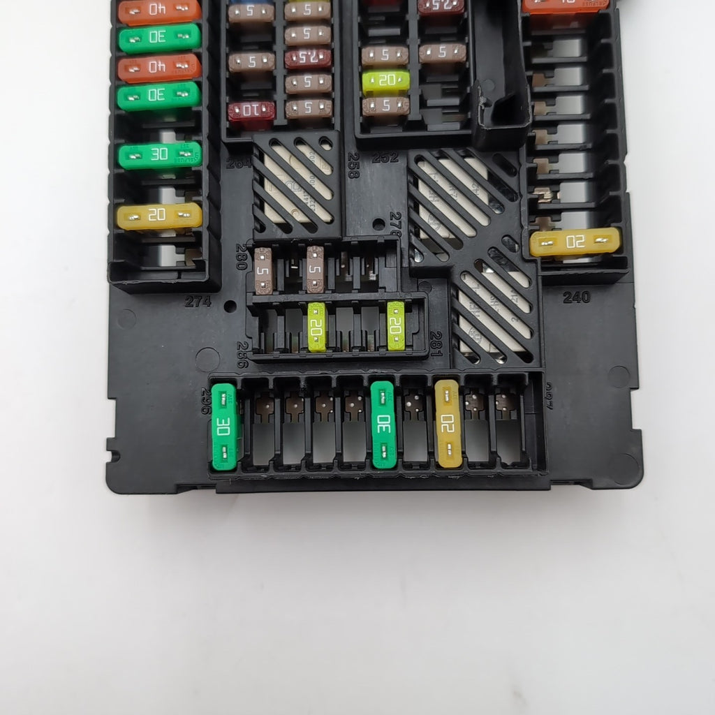 2021 - 25 BMW M2 M3 M4 G80 G82 G83 G87 REAR POWER DISTRIBUTION FUSE BOX 5A4CFB9