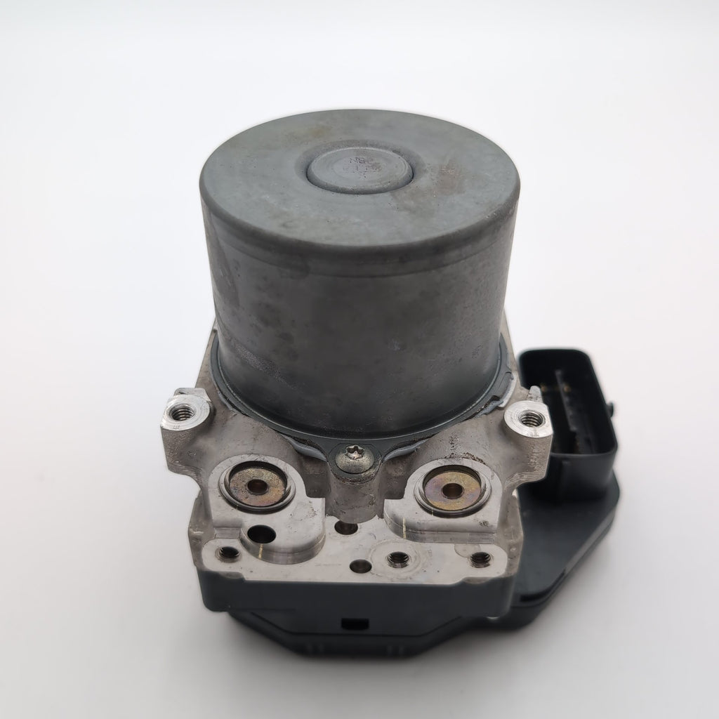 2016 2017 Infiniti Q50 3.0L ABS Anti Lock Brake Pump OEM 476604GH0A