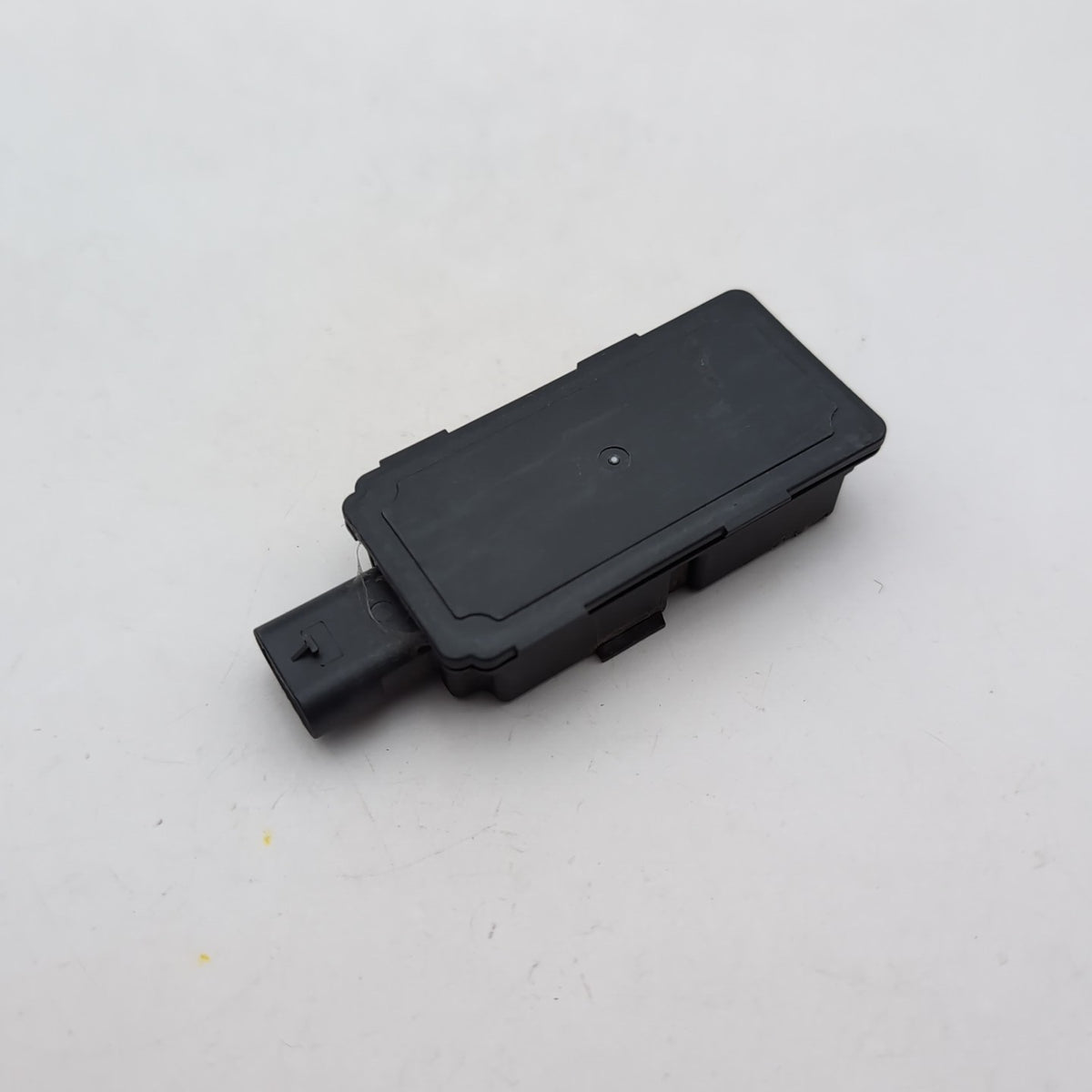 BMW U11 U12 G60 G61 G90 G70 G05 G06 G07 Radio Remote Control Receiver 5B60518