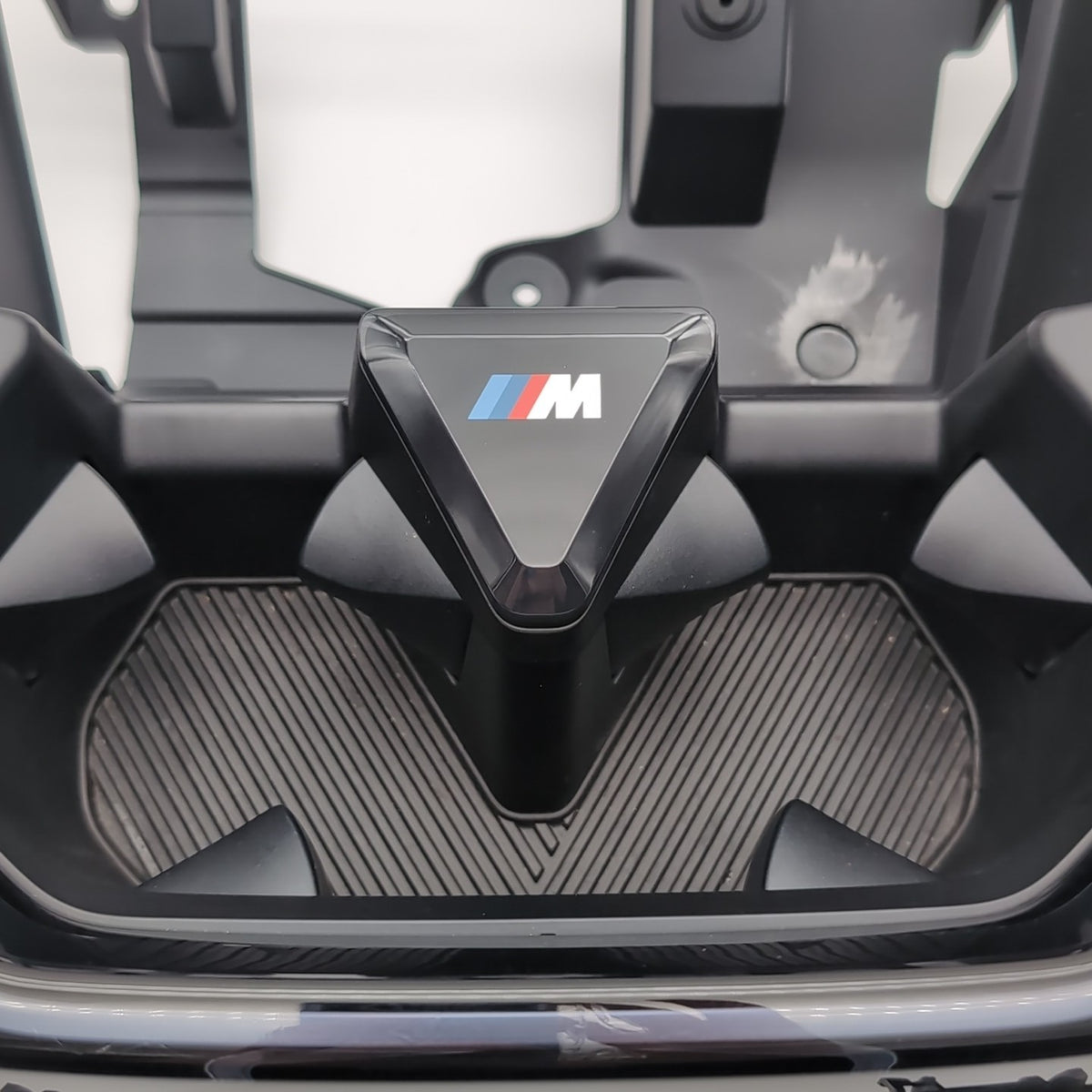 2025 BMW X3 G45 CONSOLE DUAL CUPHOLDER CUP HOLDER STORAGE TRAY LIGHT BAR