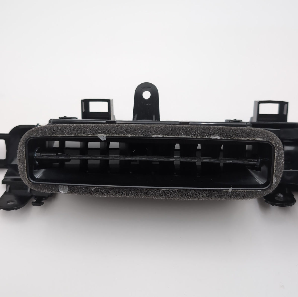 2023 2024 2025 BMW X2 U10 X1 U11 Center Dash Fresh Air Vent Grille 9483383 OEM