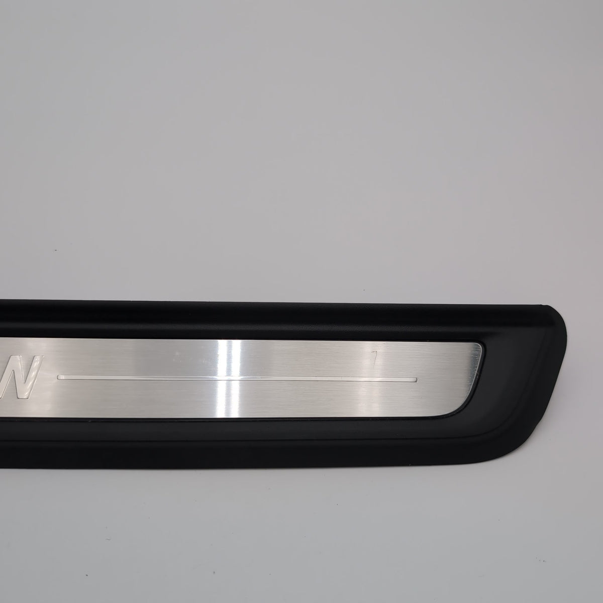 2019 - 2025 BMW G20 G21 G26 Front Left Right Door Trim Molding Sill Set 7407387