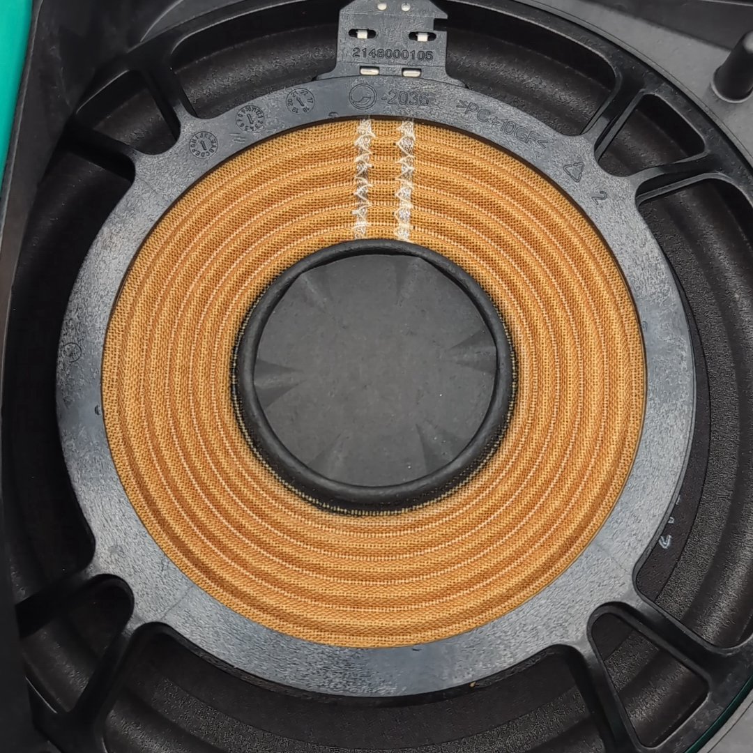 2018 - 2023 BMW G30 F90 G11 G12 Front Right Under Seat Central Subwoofer Speaker