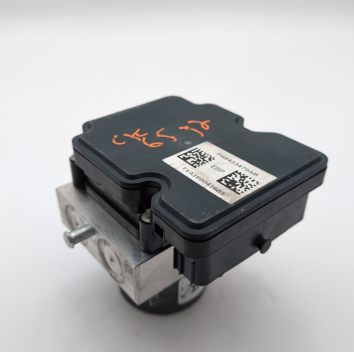 2020 Chrysler Pacifica 3.6L ABS Anti Lock Brake Pump Control Unit 68433479AB