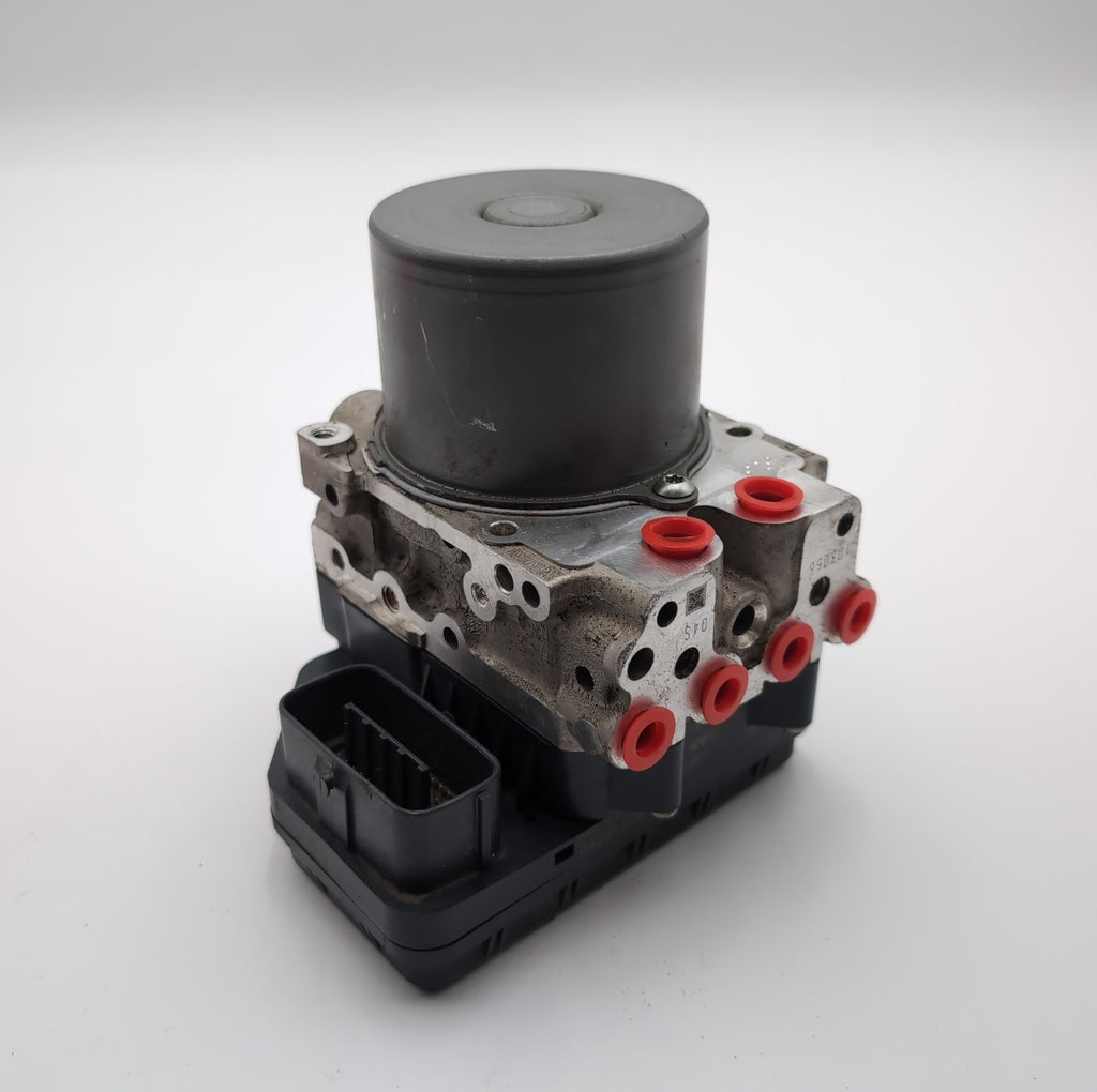 2014 2015 Infiniti Q50 3.7L ABS Anti Lock Brake Pump Control Unit 476604GB0A