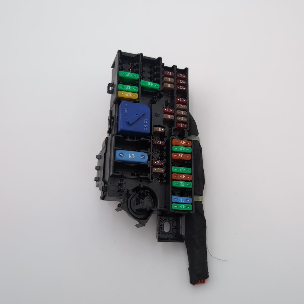 2022 - 2026 BMW 228i F74 X1 X2 iX B+ Positive Power Distribution Fuse Relay Box