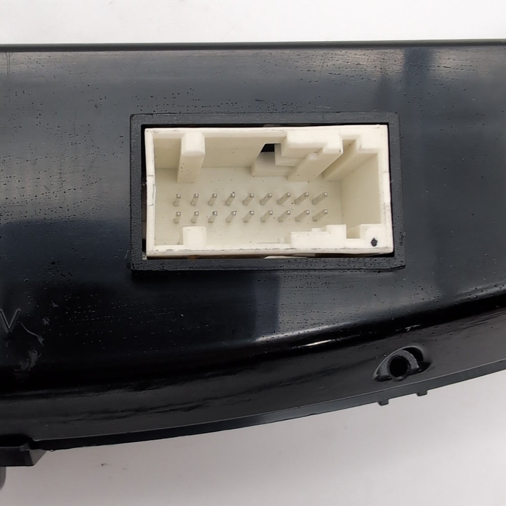 2009 2010 2011 2012 2013 2014 HYUNDAI GENESIS AC Control OEM 972503M700