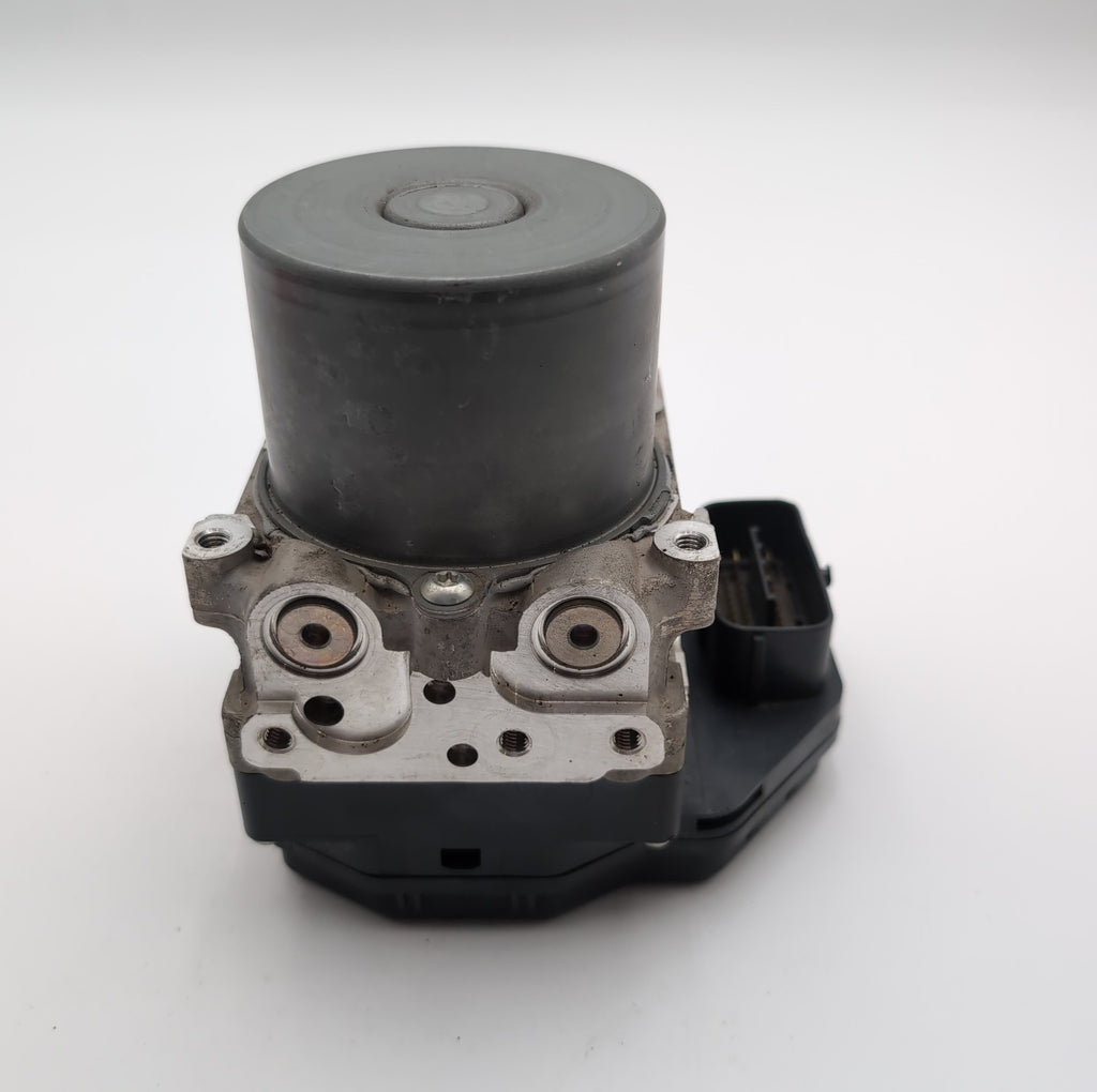 2014 2015 Infiniti Q50 3.7L ABS Anti Lock Brake Pump Control Unit 476604GB0A