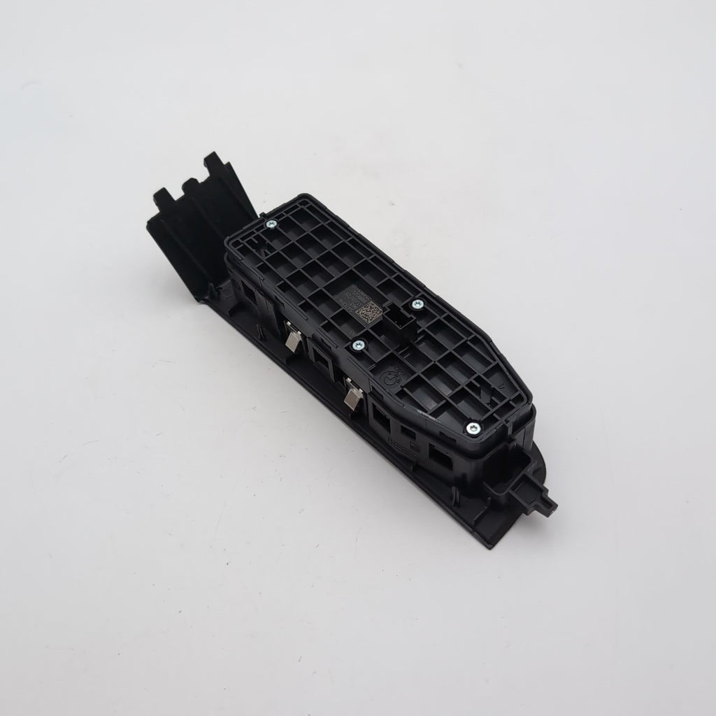 2023 2024 2025 BMW 550E G60 Front Driver Master Window Switch OEM 5A7CB16