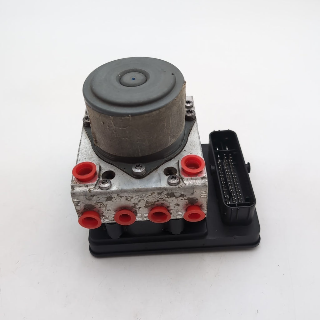 2015 2016 Jeep Renegade ABS Anti Lock Brake Pump Control Unit 52022986