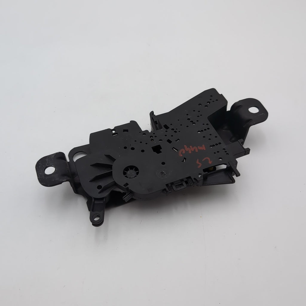 2019- 2024 BMW M340i 330i 330e G20 230I G42 TRUNK DECK LID LOCK LATCH ACTUATOR