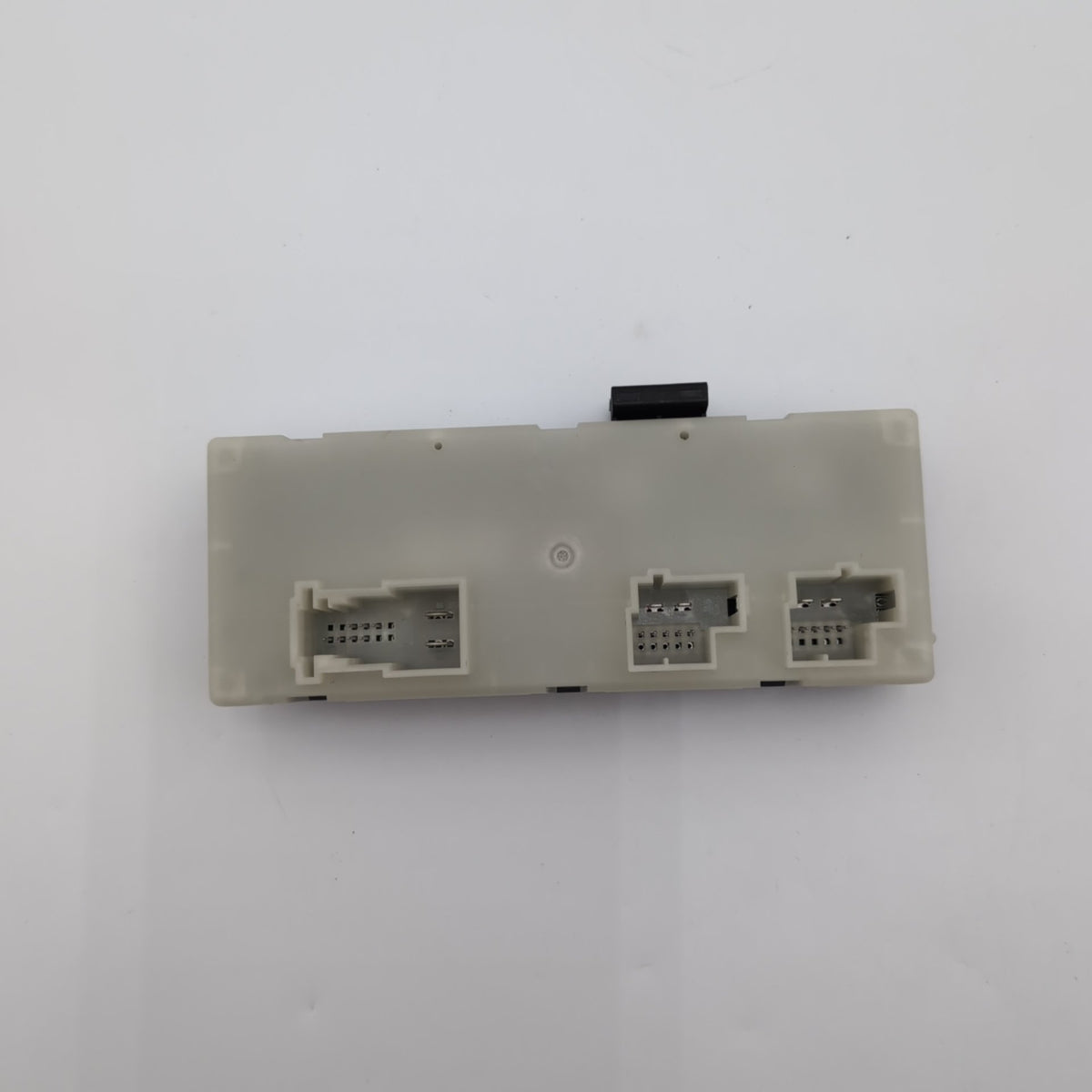 2021 - 2026 BMW G20 G26 G30 M3 X3 X6 X6M Rear Liftgate Trunk Lid Control Module