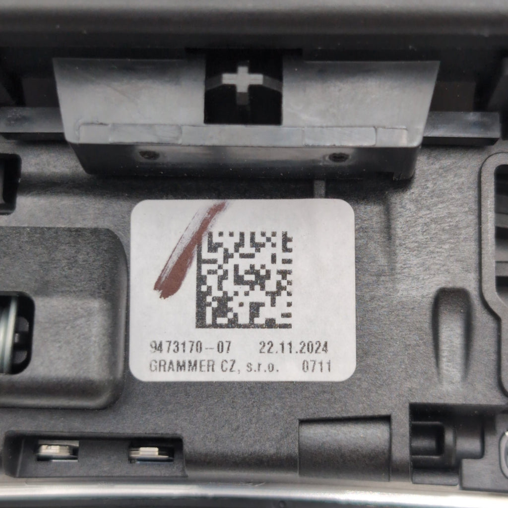 2023 - 2025 BMW X1 U11 Center Console Gear Lever Shifter Panel 9473170 5A8CC87