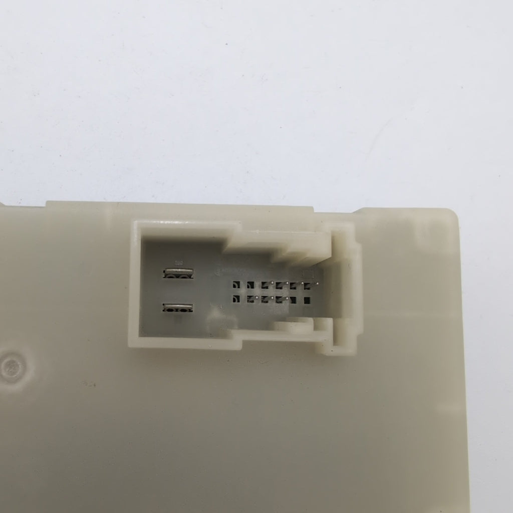 2021 - 2026 BMW G20 G26 G30 M3 X3 X6 X6M Rear Liftgate Trunk Lid Control Module