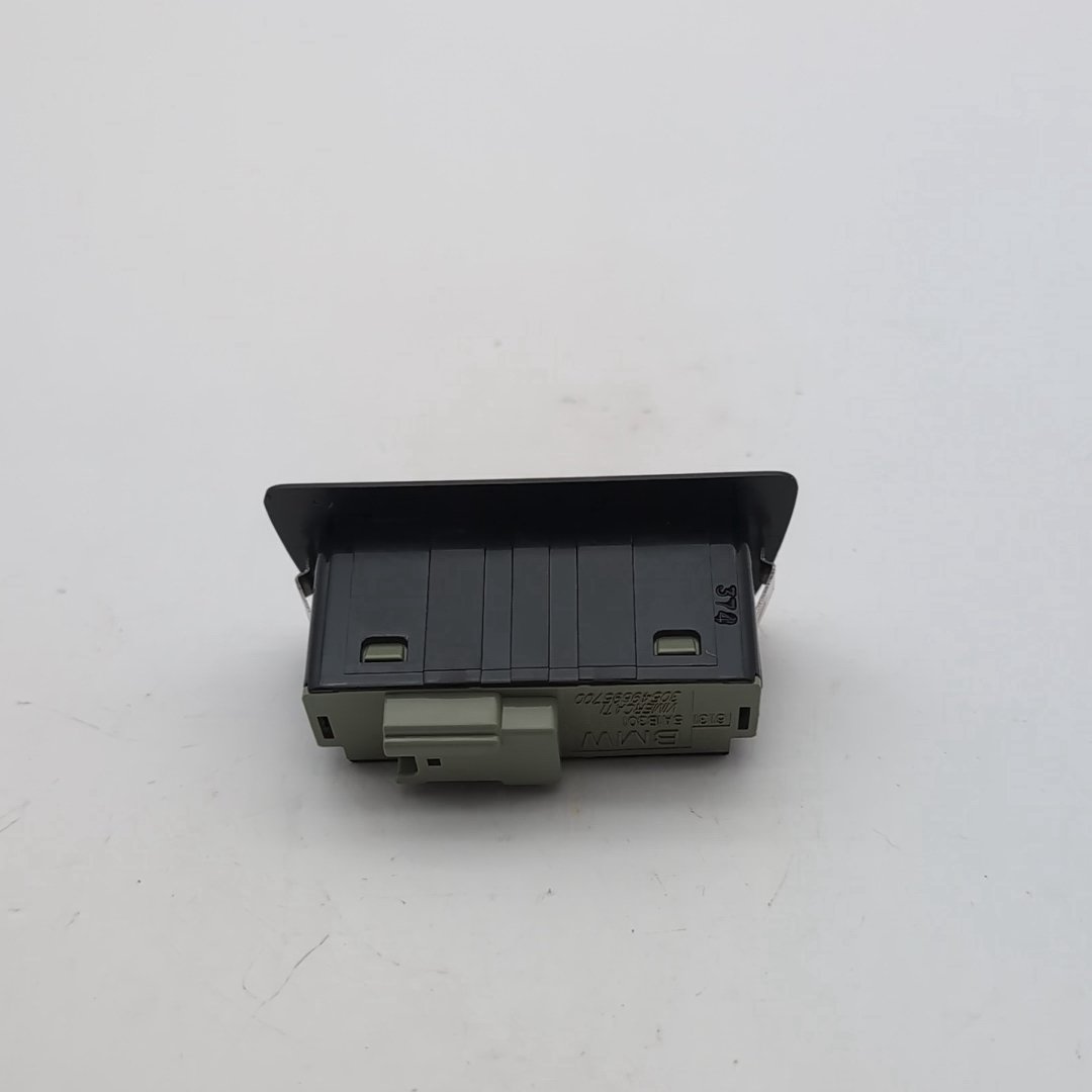 2021 - 2026 BMW 540i 530i i5 G60 M5 X1 X2 X3 Trunk Lid Tailgate Switch Button