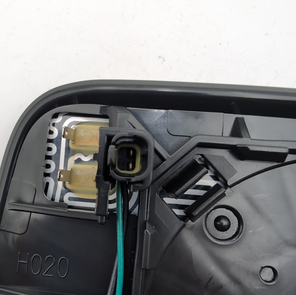 2018 - 2023 Toyota Camry Left Side View Mirror Glass Blind Spot H020