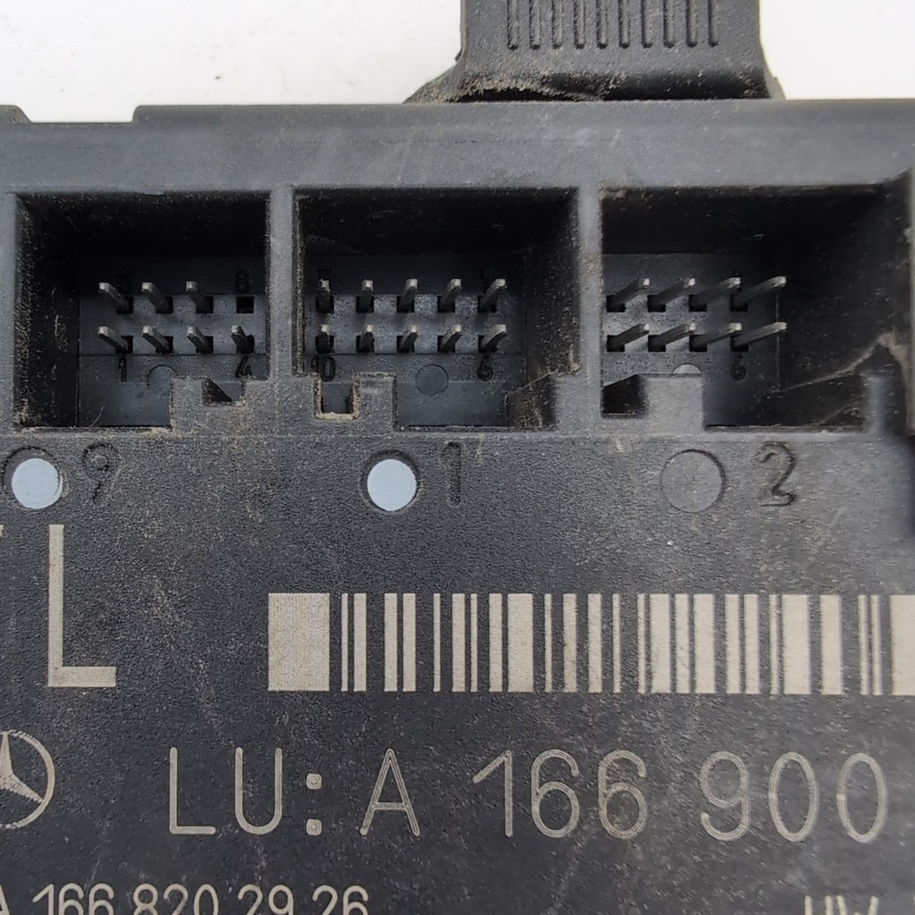2012- 2020 Mercedes GL ML GLE GLS Front Left Door Control Module A1669005104