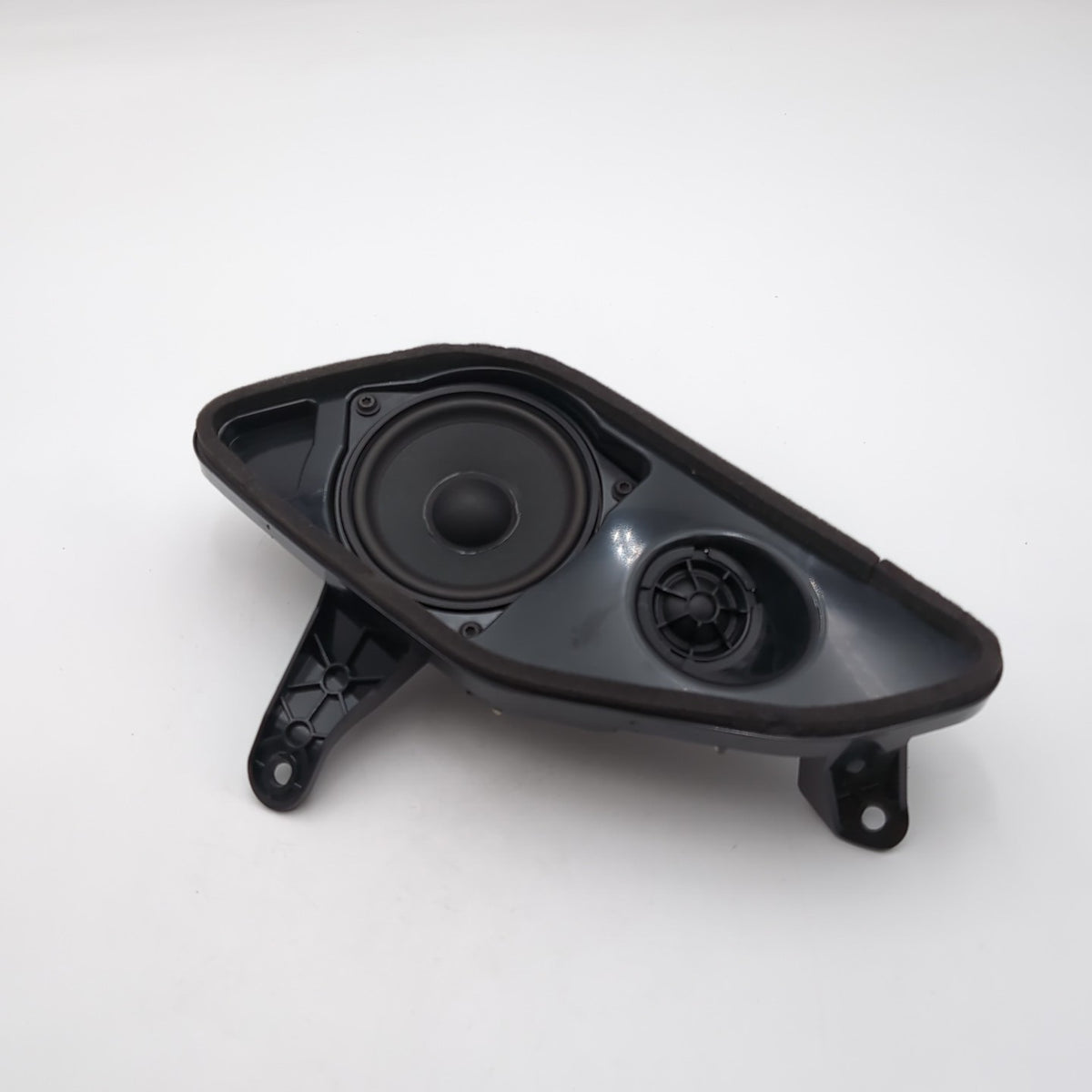 2019 - 2026 BMW X5 Rear Right D Pillar Harman Kardon Speaker Tweeter 2622520