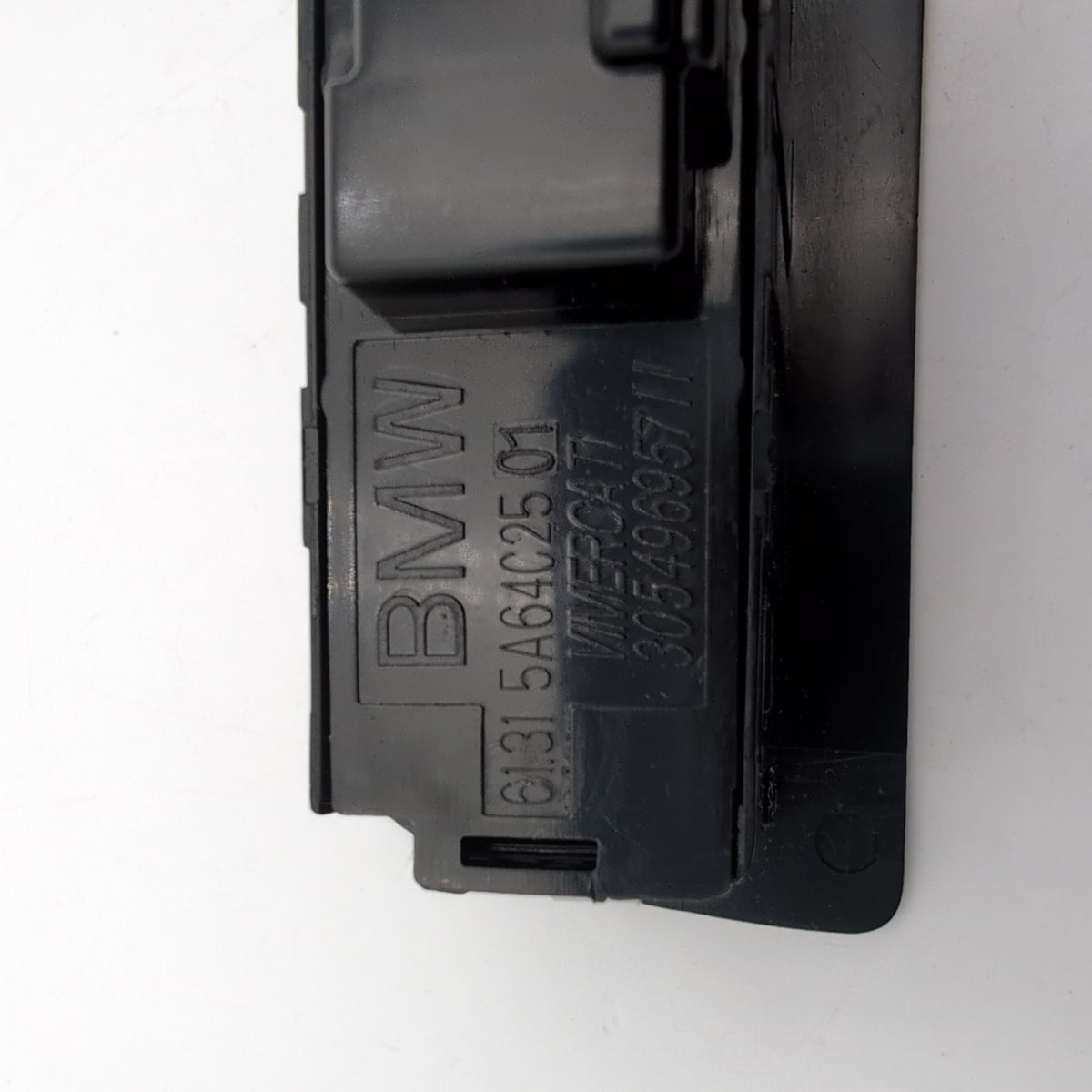 2023 - 2026 BMW G20 G26 XM X3 X5 X6 X7 Rear Trunk Open Close Switch 5A64C25