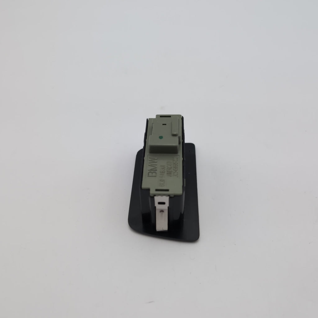 2021 - 2026 BMW 540i 530i i5 G60 M5 X1 X2 X3 Trunk Lid Tailgate Switch Button
