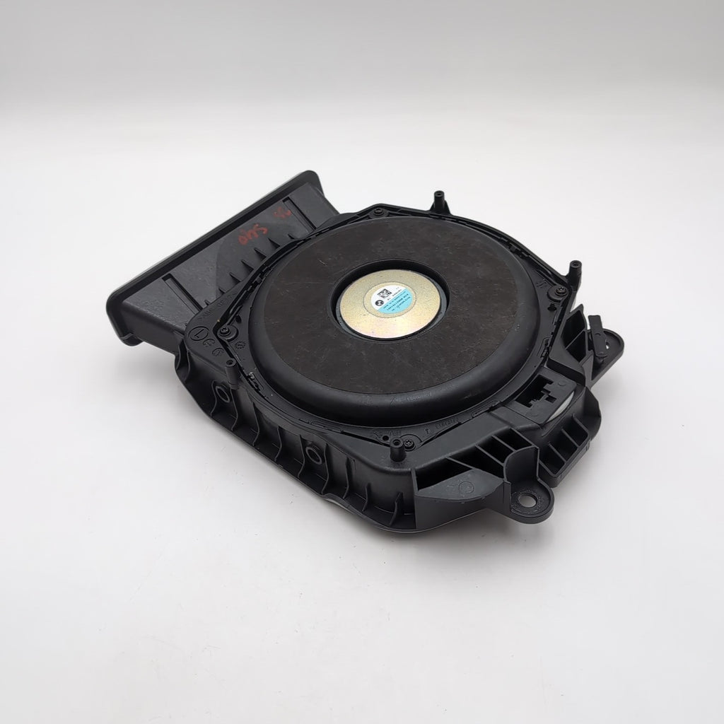 2024 2025 2026 BMW 530i 540i G60 Left Subwoofer Speaker 5AFAF87