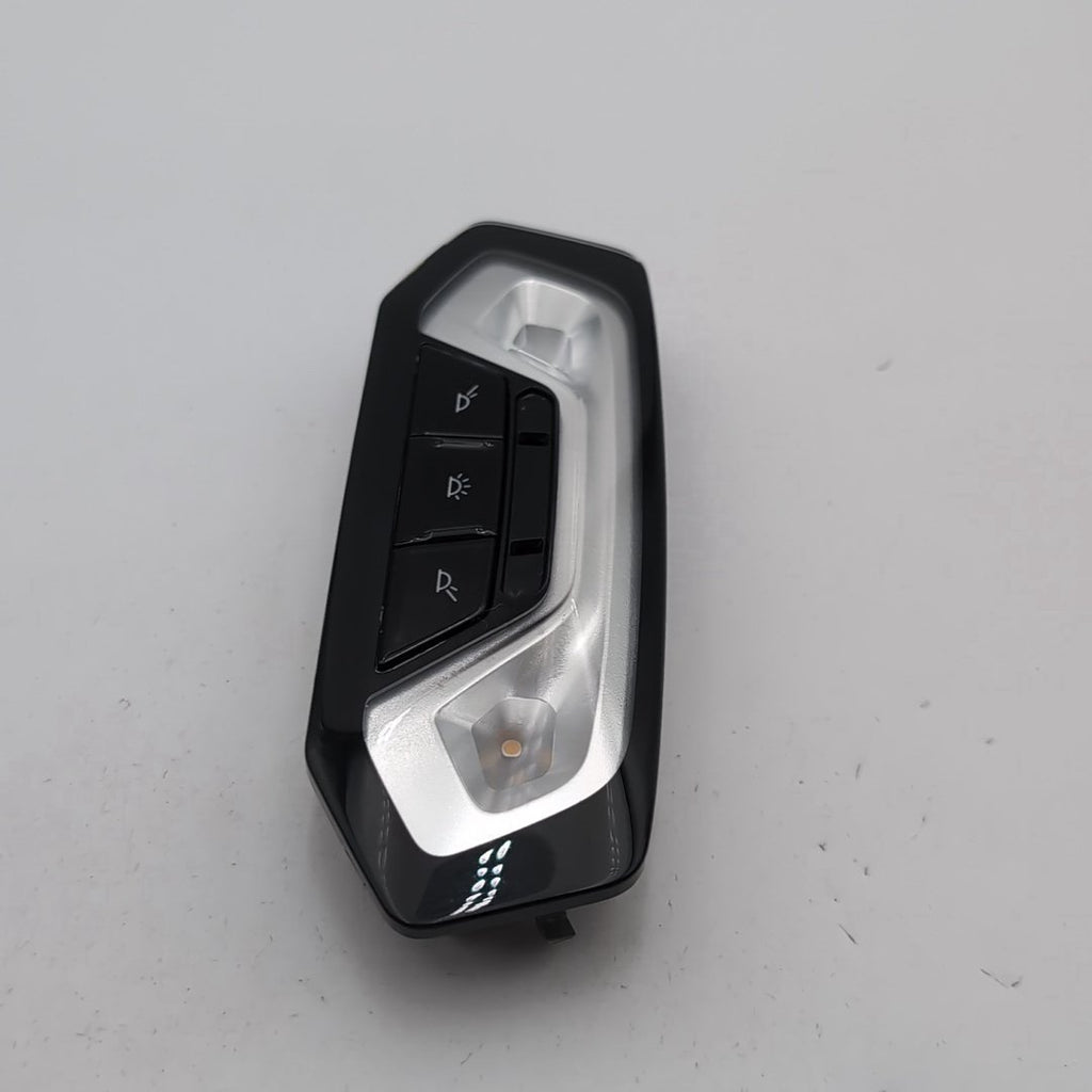 2019 - 2026 BMW X6 G20 G22 G26 G80 G82 Interior Rear Reading Light 7910813