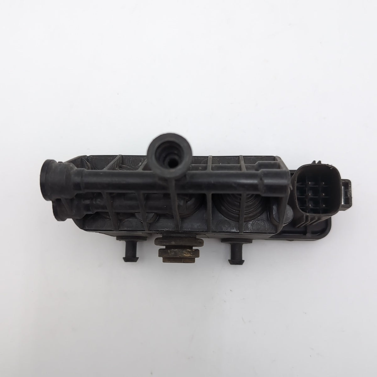 2006- 2013 Range Rover Sport Air Suspension Transfer Relief Valve RVH000095