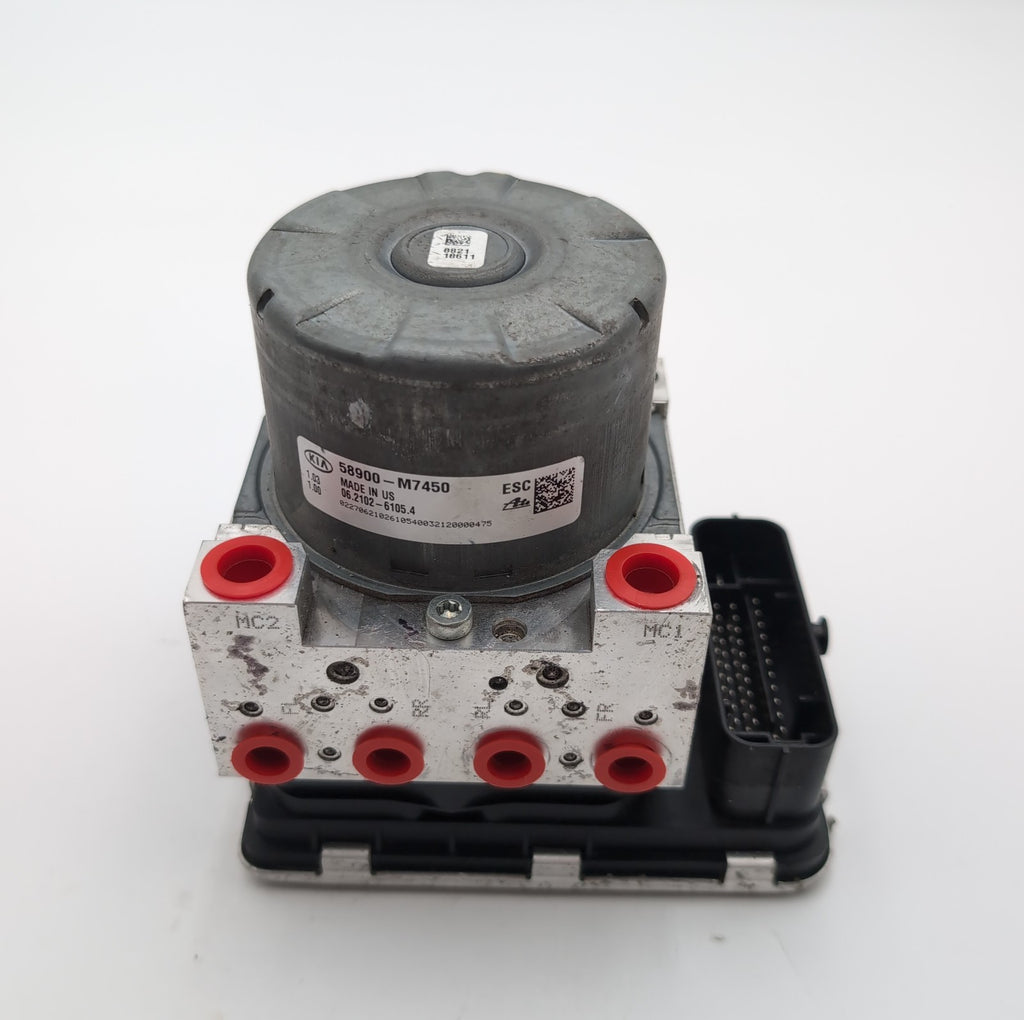 2019 2020 2021 Kia Forte ABS Anti Lock Brake Pump Control Unit 58900-M7450