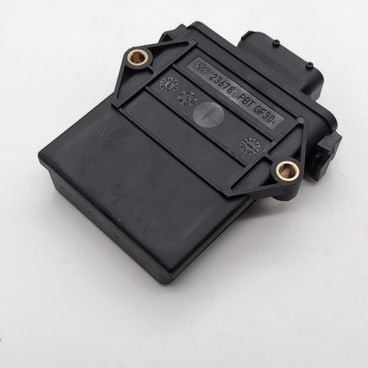 2017- 2023 MERCEDES C63 AMG W205 SEDAN OEM DIFFERENTIAL LOCK CONTROL MODULE