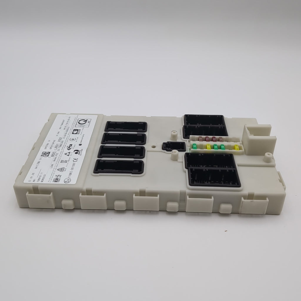 2014- 2021 BMW i3 I01 BDC V32 Body Domain Controller Module 5A1C780
