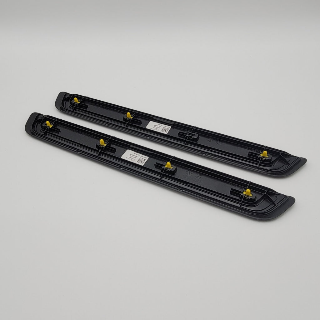 2019 - 2025 BMW G20 G21 G26 Front Left Right Door Trim Molding Sill Set 7407387